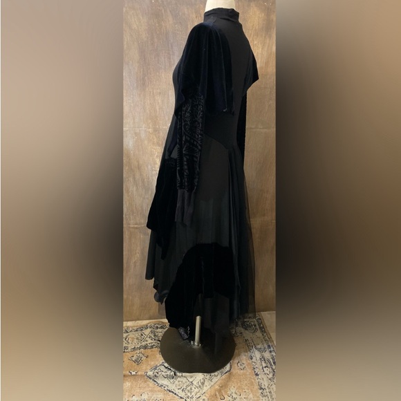 ✨New✨ - Picture 3 of 4